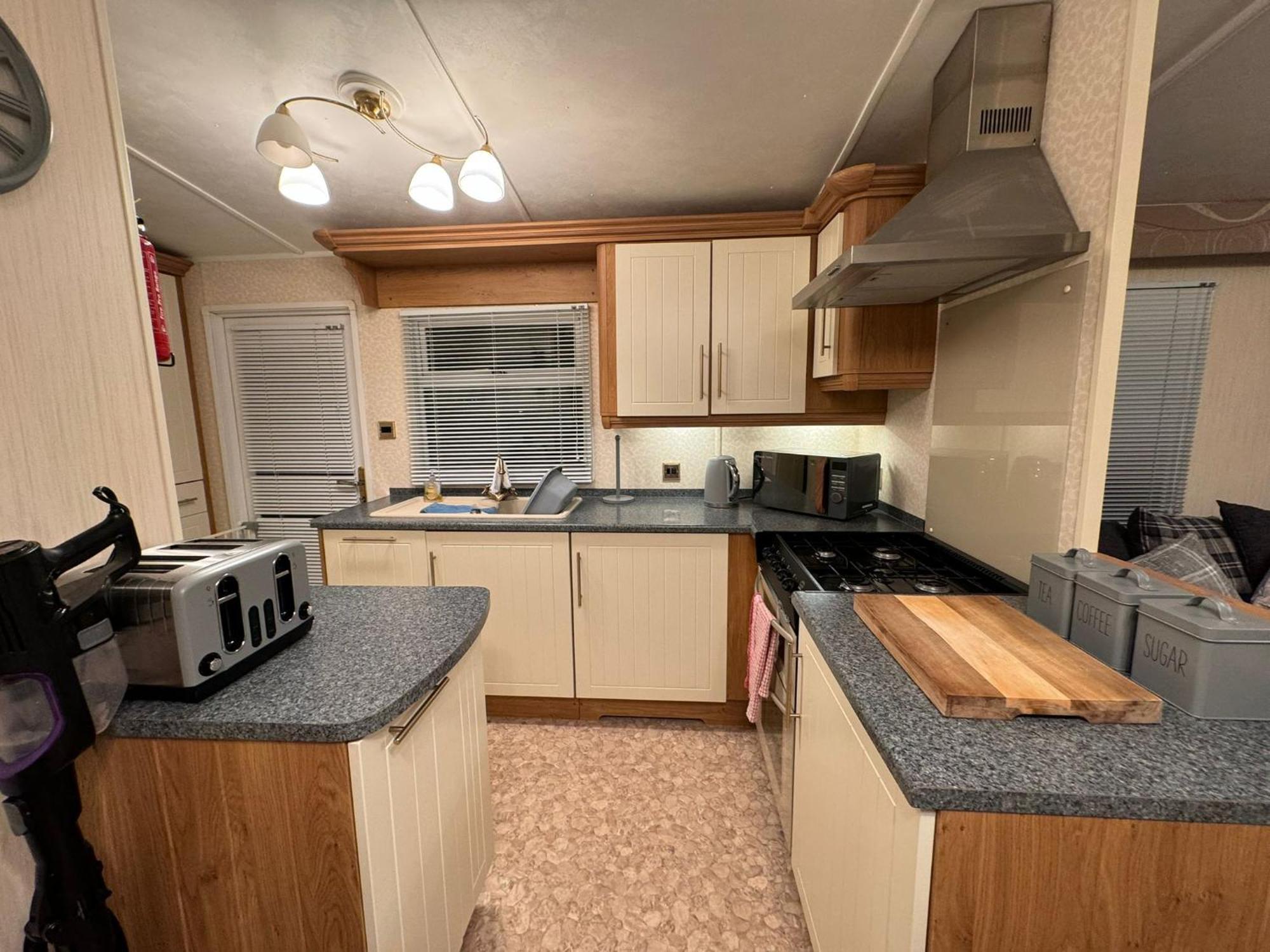 Millfields Holiday Park - The Balmoral - Coastal Caravan Breaks Инголдмелс Экстерьер фото