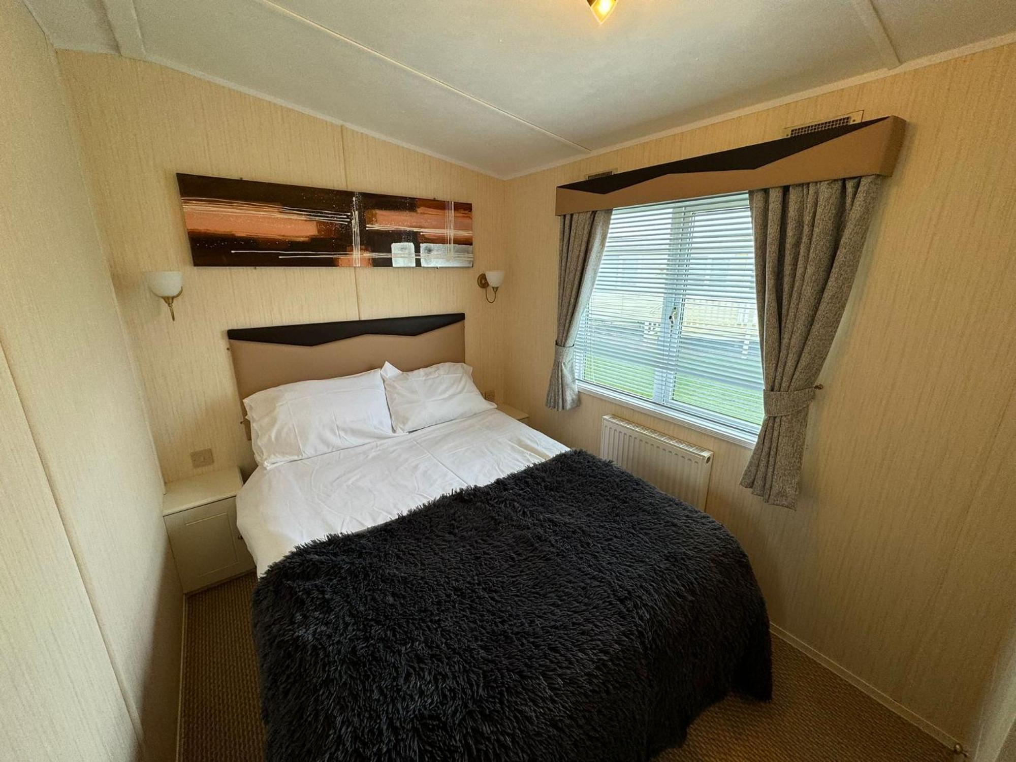 Millfields Holiday Park - The Balmoral - Coastal Caravan Breaks Инголдмелс Экстерьер фото